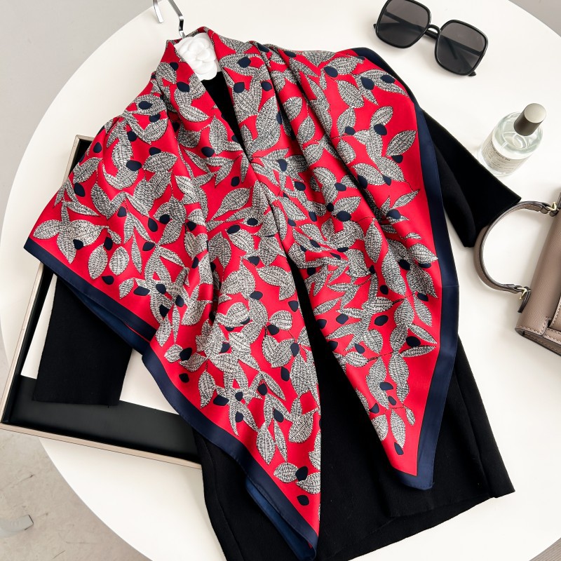 Ascot Neck Scarf - Lenço Quadrado de 90cm de Alta