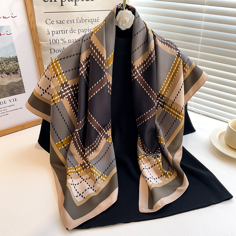 Silk Tie Striped - Novo lenço quadrado de seda estampado