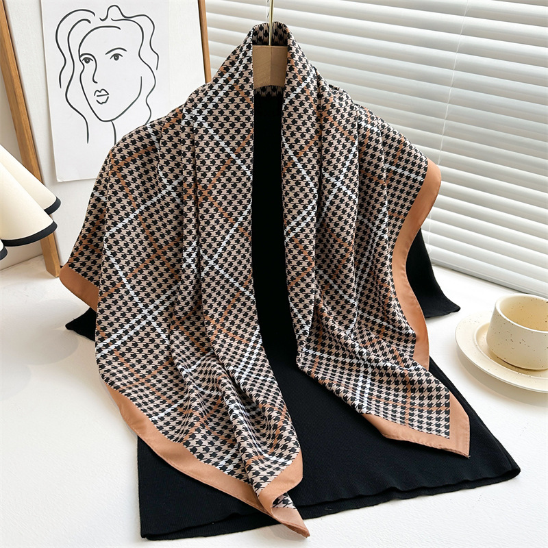 Novo lenço quadrado de seda es - Silk Tie Striped avaliação e preço